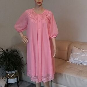 Shadow line sleepwear‎ vintage lace sheer set of 2 pink victoria vintage S robe